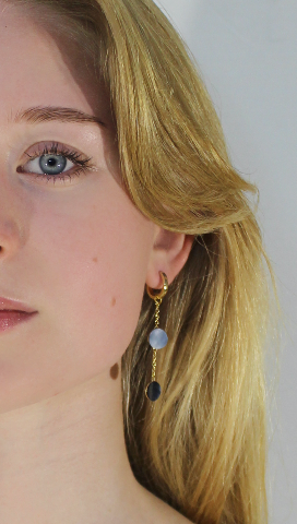 SYMPHONY HUGGIE GOLD